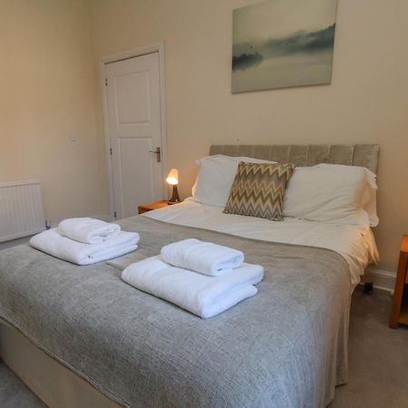 4 Normanby Terrace Βίλα Γουίτμπι Εξωτερικό φωτογραφία