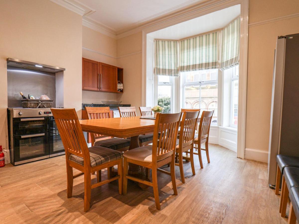 4 Normanby Terrace Βίλα Γουίτμπι Εξωτερικό φωτογραφία