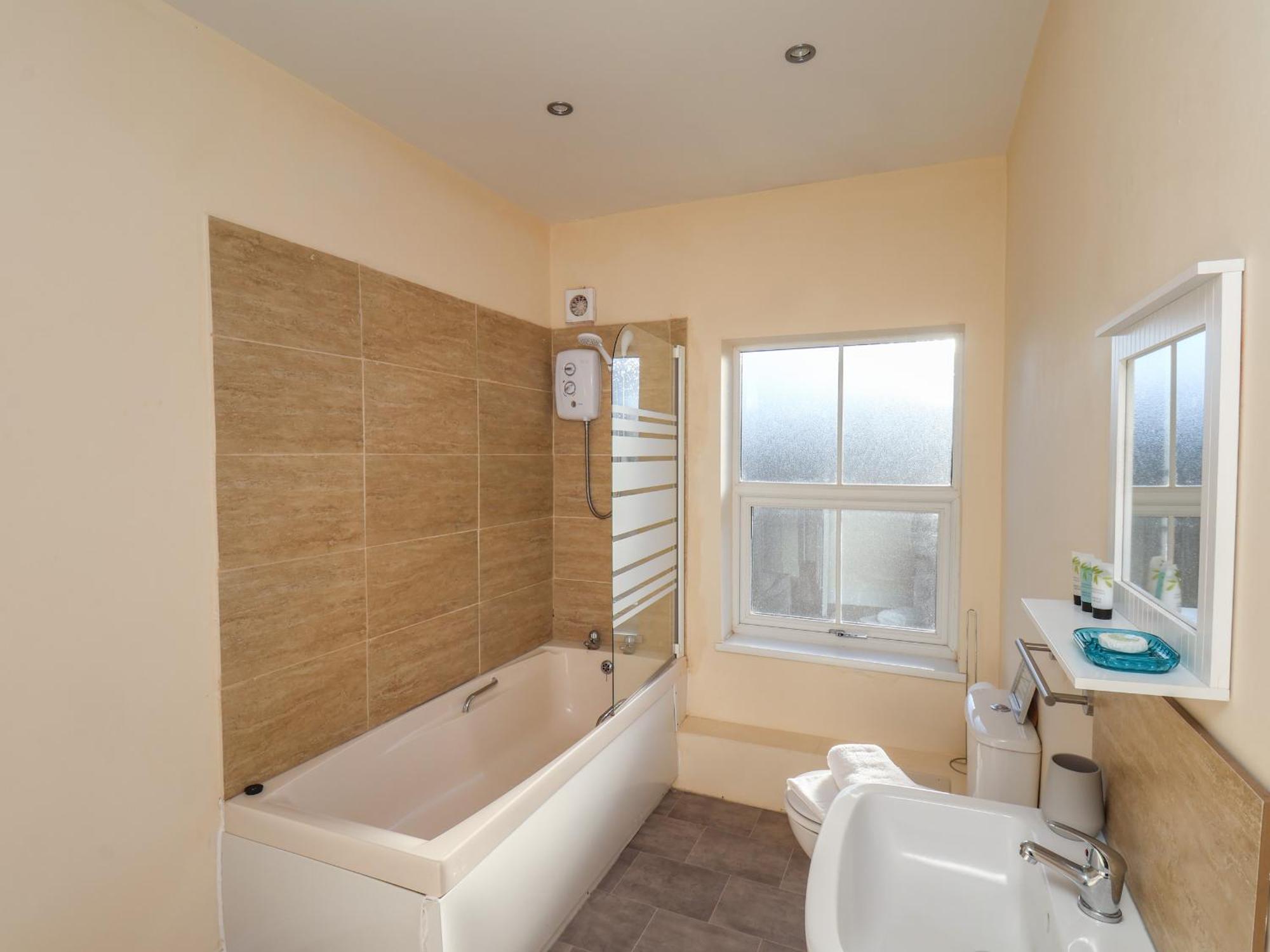 4 Normanby Terrace Βίλα Γουίτμπι Εξωτερικό φωτογραφία